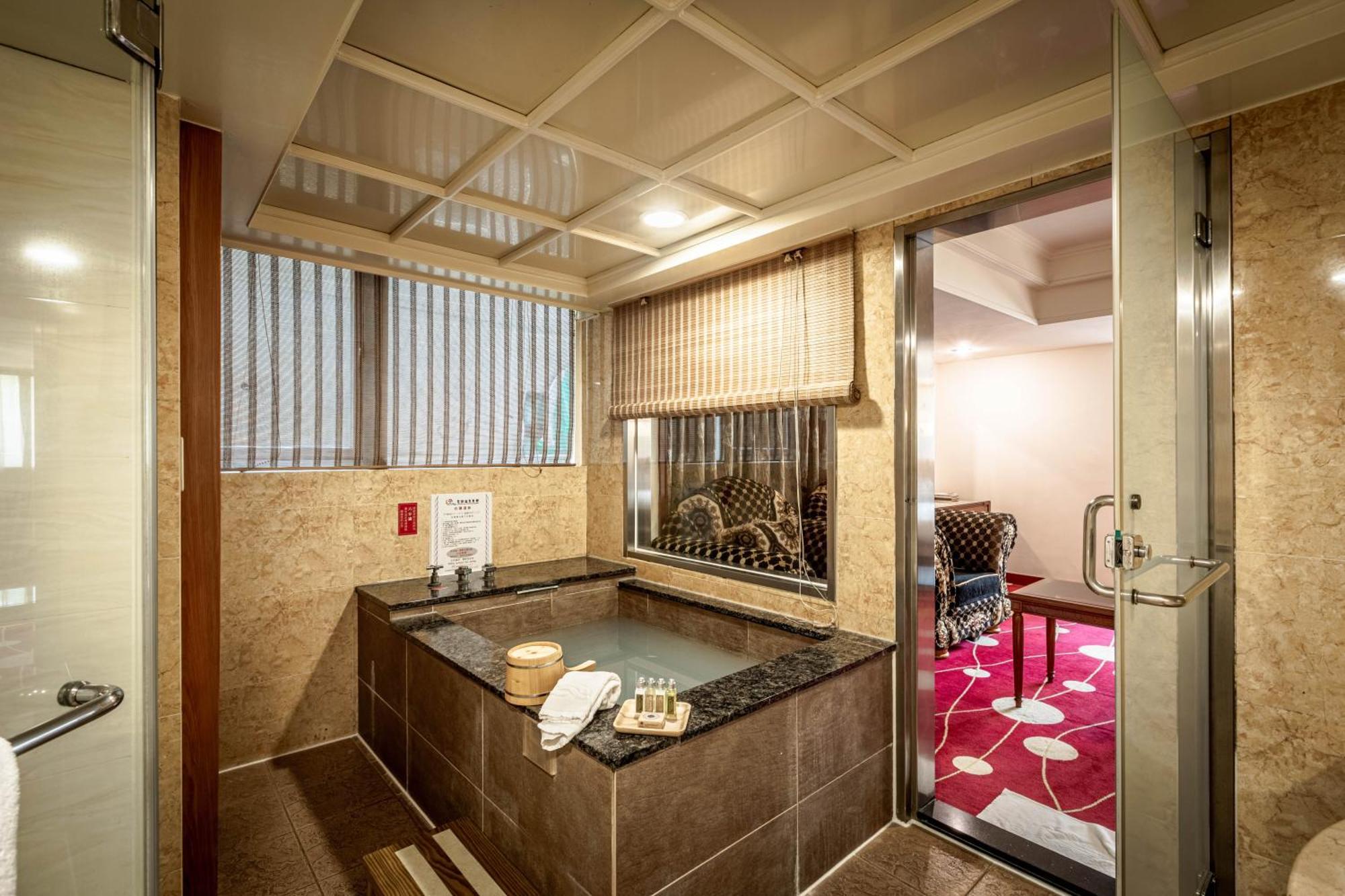 Chyuan Du Spring Resort Тайбей Екстер'єр фото